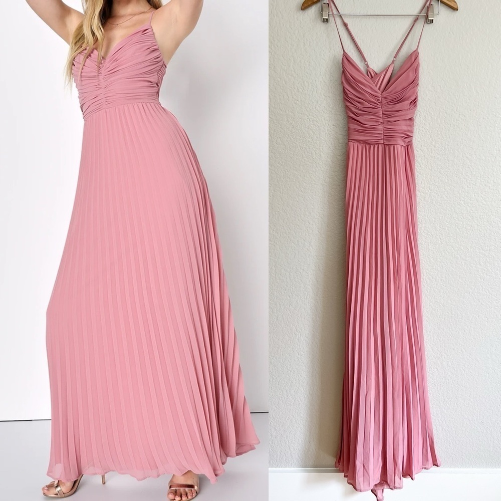 NWOT Feeling Marvelous Dusty Rose Pleated Tie-Back Maxi Dress